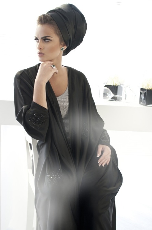 starryeyedmariam:   The Crystal Collection  Shehana designs from Saudi Arabia. Read more on: twitter