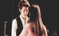 eteru:  love potential kiss scene bts