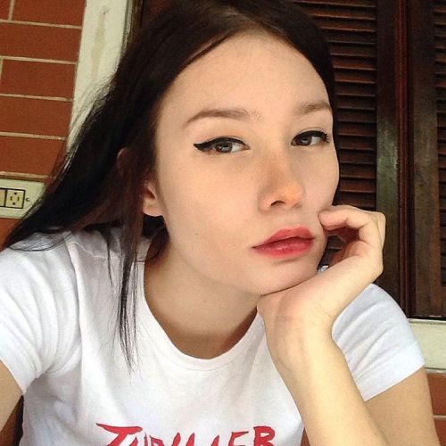 http://streetgrl.tumblr.com/post/154781814502