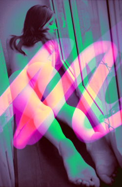 Follow http://onrepeattttt.tumblr.com/tagged/neon for regular doses of neon girls and follow me at Facebook: https://www.facebook.com/onrepeatstudio Want a neon image of yourself? Submit at http://onrepeattttt.tumblr.com/submit/