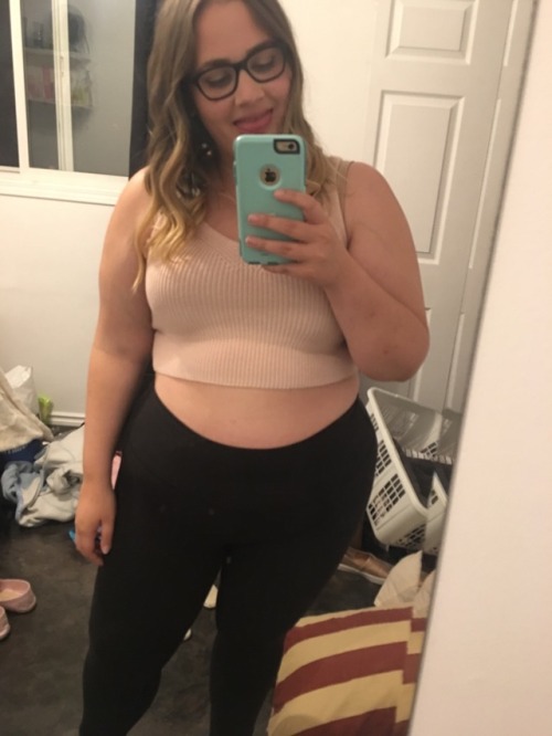 XXX britgetsfit:  I had a little to drink and photo