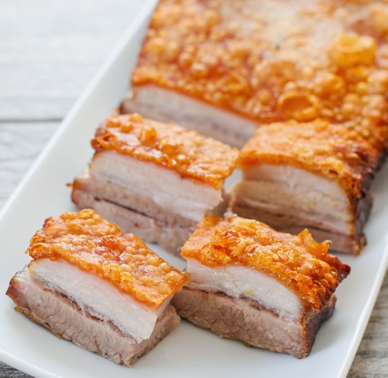 do-not-touch-my-food:  Golden Pork Belly