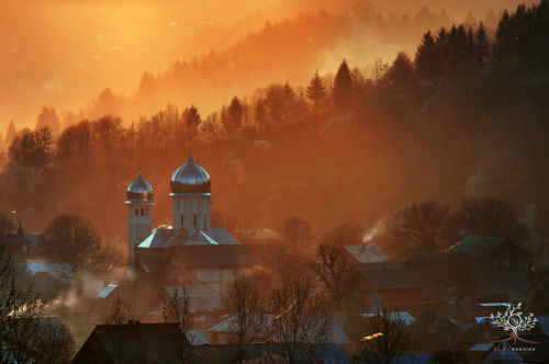 archatlas:  Landscapes of Transylvania   In the words of the artist Alex Robciuc:   I captured these photos during my journeys through the Maramures (a small county in Transylvania, Romania). The landscapes I photographed in this region are serene and