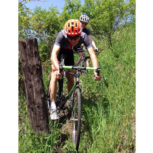 crossgram: #cyclocross #trails #breakingtrail #bushwhacking #mariposabicycles #mariposabikes #Ontari