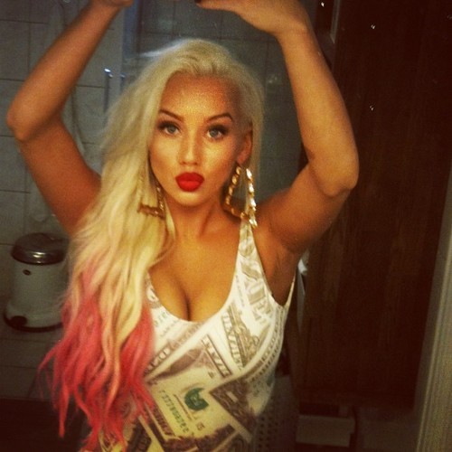 She Make You Say +_Oh!