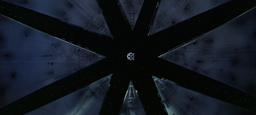 verachytilovas:2001: A SPACE ODYSSEY (1968) dir. Stanley Kubrickcinematography by John Alcott & Geoffrey Unsworth