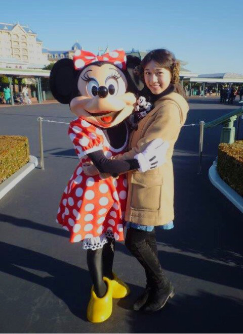 『東京ディズニーランド(クリスマス・ファンタジー)♪*ﾟ』牧野真莉愛｜モーニング娘。‘17 12期オフィシャルブログ Powered by Ameba