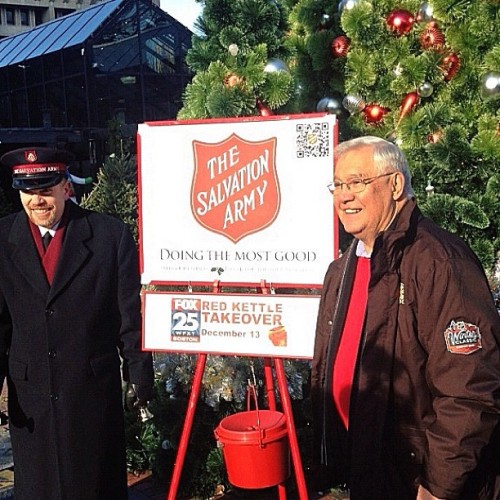 Chief all smiles at Quincy Market for @fox25news #RedKettle Takeover. #Bruins #FaneuilHall