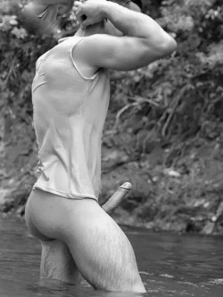 Fotos Y Videos Con Mucho Mucho.....