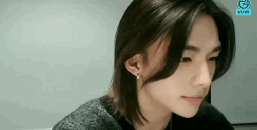 Skz Older Brother Reactions: You Got Your Heartbroken For The First Time