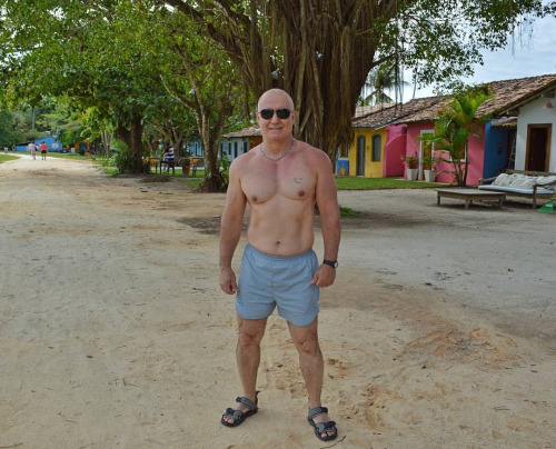 oldmenplace:  Gorgeous daddies on cam, 100% free daddy cams http://ift.tt/1Ob8Wip