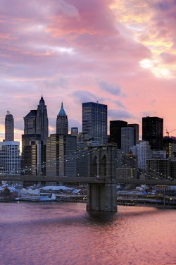 wonderous-world:  Lower Manhattan by andrew