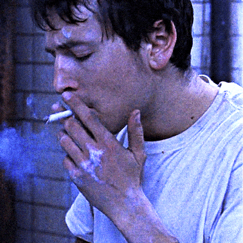 SAW. (2004)