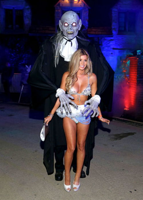 celebrity-nudes-leaked:  Epic Candids From This Week’s Playboy Mansion Halloween Party!