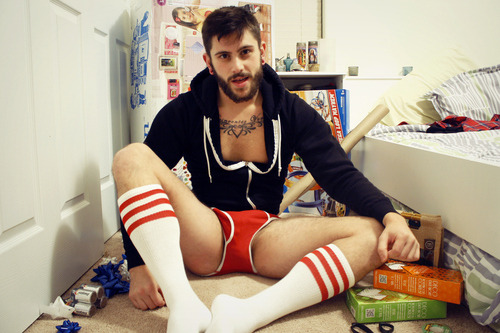 boysguysandmen101:  no name