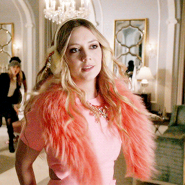 Meet Chanel 3  Billie Lourd says Chanel 3 is sassy but low key  By Scream  Queens  Facebook