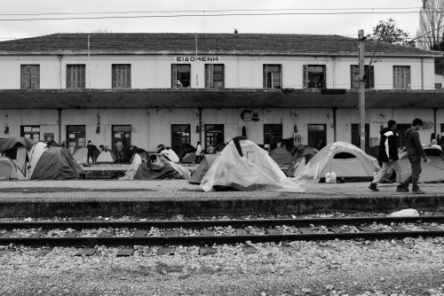 IDOMENI III18.19.03.2016 idomeni, greece. on the first three day´s of my time in idomeni the officia