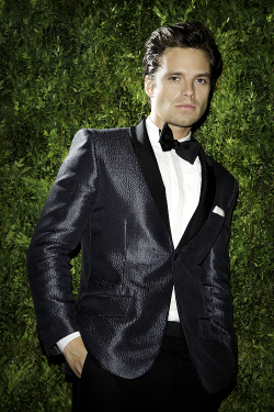 mcavoys:        Sebastian Stan attends the 2014 CFDA fashion awards at Alice Tully Hall, Lincoln Center on June 2, 2014 in New York City.   