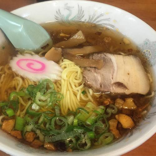 suiiiika: ラーメン 500円 #野毛 #第一亭 #instafood #yummy #foodporn #yokohama #taiwanesefood #noge #pork #japa