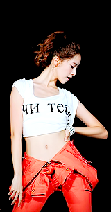 la-rosa-del-sur:   Sm Town 2010 - Yoona &amp; Yuri  