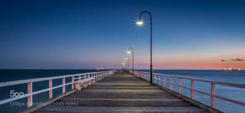 random-photos-x:  Kerferd Road Pier by Dino_Krommydas. (http://ift.tt/1FJXYIw)
