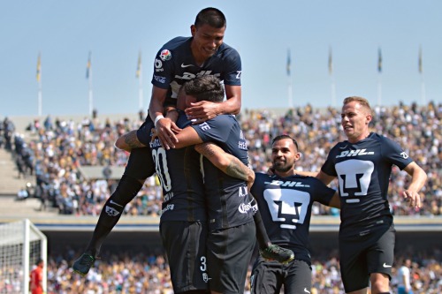 lospoderosospumasdelaunam:  Señores… Gano la Poderosa Universidad!   Pumas UNAM 1 cruz azul 0  GOYA😼