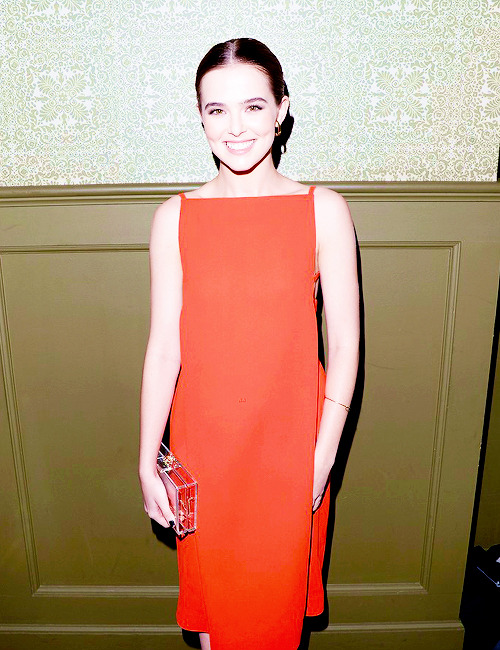 wooyoer:  Zoey Deutch celebrates Marie Claire’s May Cover Stars 