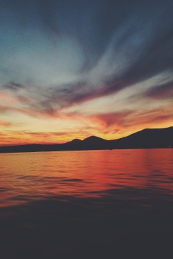 r2–d2:  lake pend oreille by (ttwice)