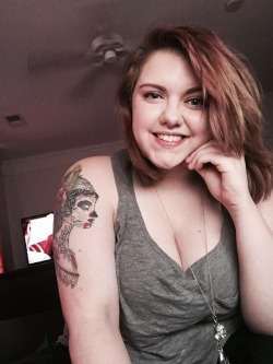 chubby-bunnies:  Hi everyone!  19, female, size 16/18 USA  It’s rare that I feel pretty, but there’s something about today that made me confident.  It’s a long journey to learn to love yourself, and I’m doing my best.  Shoutout to all the big