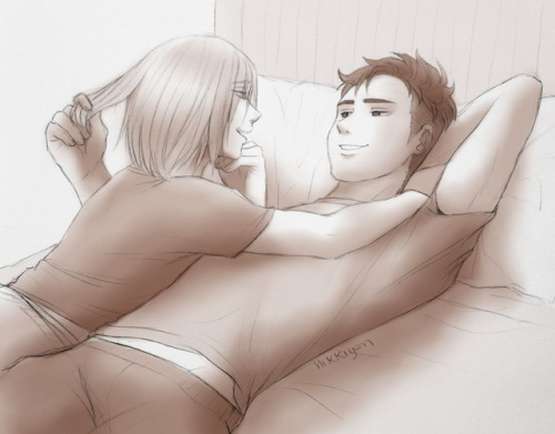 nikkiyan:Cuddling on the bed ♥