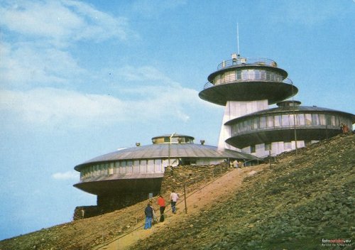 kosmicznacebula: śnieżka, obserwatorium