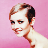 vintagegal:  Twiggy c. 1966 