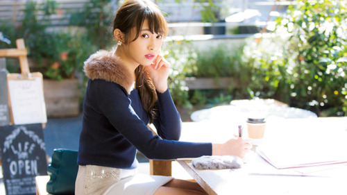 sakamichipost46: 【就活生30days】私服にも就活にも使える! 渡辺梨加のネイビーリブニットコーデTokyo Cawaii Media 2018.01.07tokyo