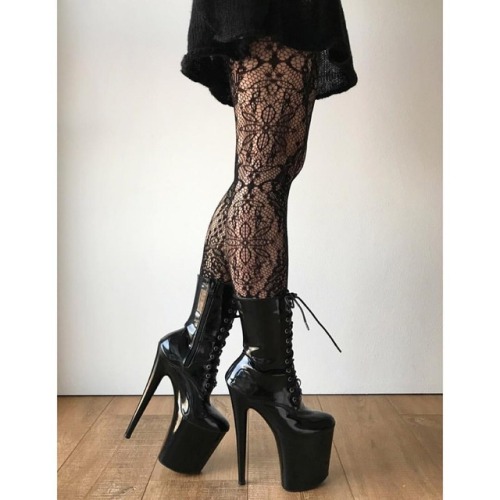 RTBU BITE 20cm Platform Calf Lace Up Zip Runway Show Boot Fetish Black Patent. WHERE TO BUY: https:/