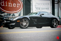 nuancepro:  mercedes benz sls amg.