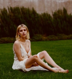 subtleelevation:  Emma Roberts