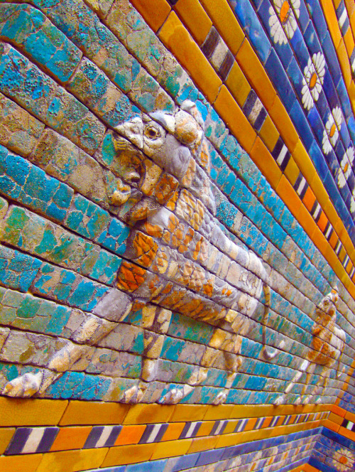 dwellerinthelibrary: Babylon’s Lion by wanderingmage, who writes: “ Detail on part 