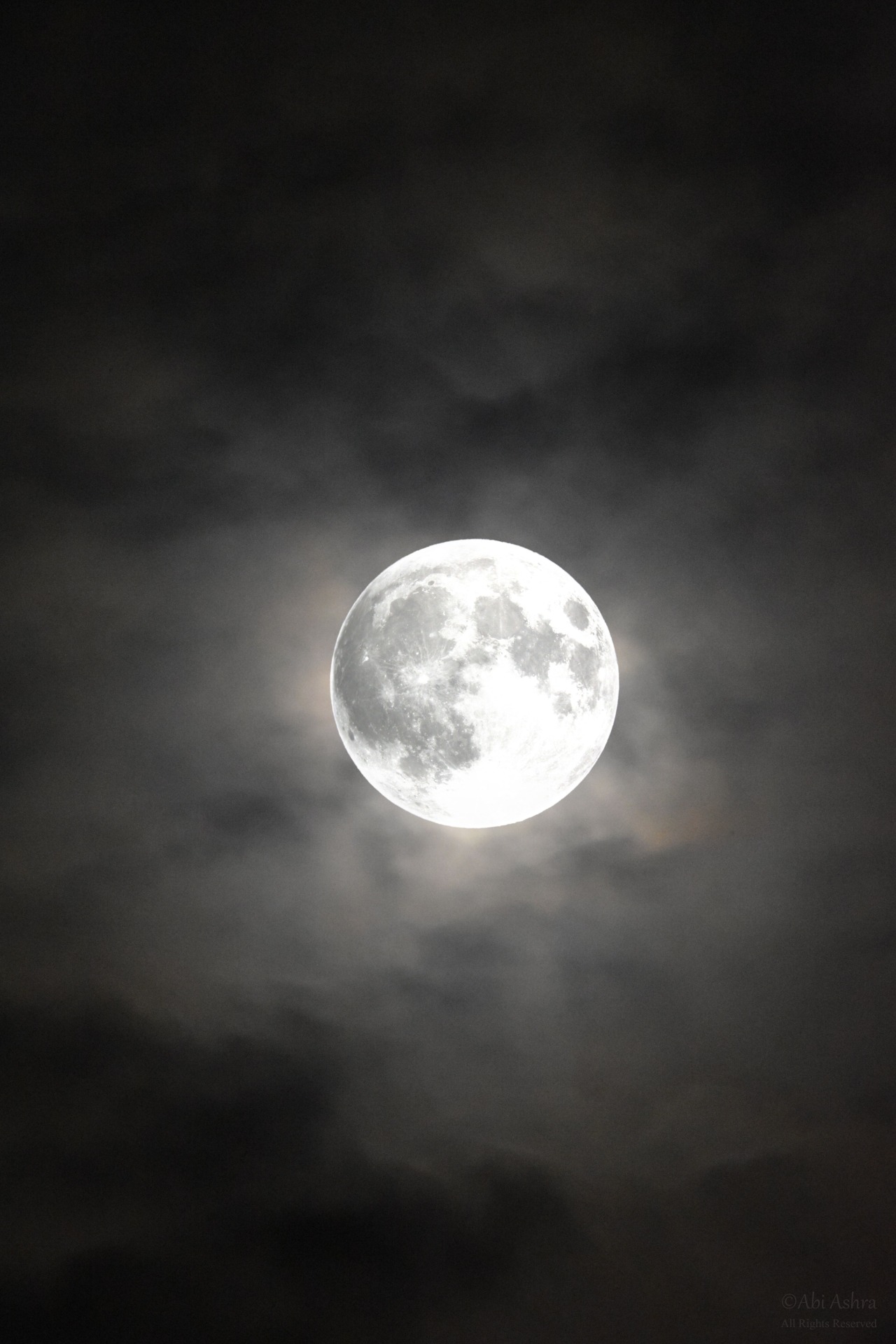 hazeleyes2012: love-abia:  Glory by Abi Ashra (Tumblr)  Night night ❤️ 