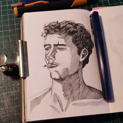 ️ #maleportraitdrawing #pabloalemanj #PAJ #malecomic  www.instagram.com/p/CO8Ho4UJEDO/?igshi