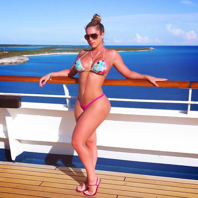 ededdy14:  Kathy Ferreiro 