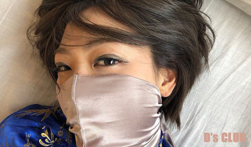 gaggedfts:  umbrammortis2014bondagealliance:  Over the Nose beauty: An incredible collection of love