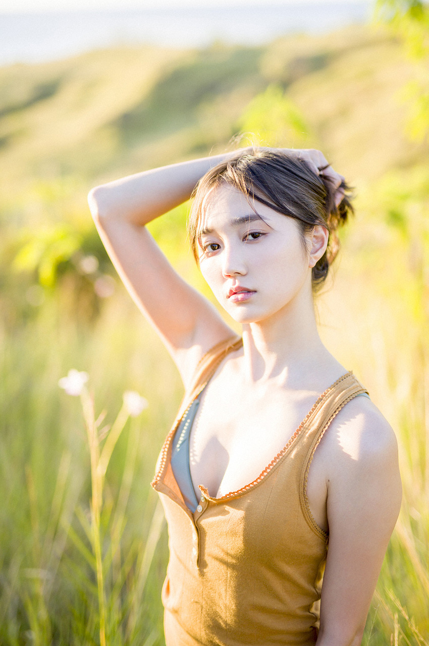 Pretty Asian Women™