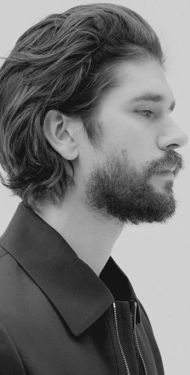 thatdandyboy: 365 Days of Men // Day 42 // Ben Whishaw