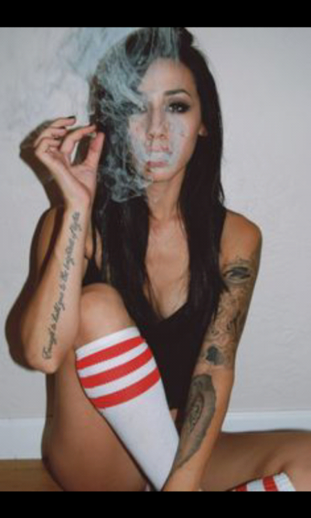 stonergirls420love:Beautiful