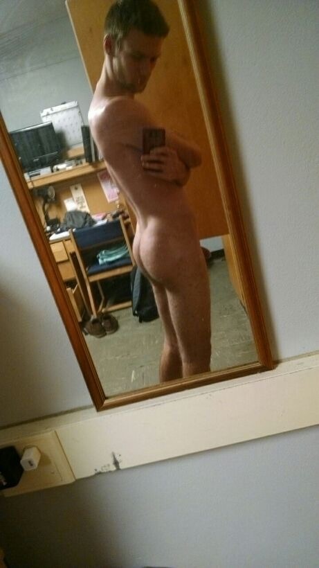 dumbcollegejocks:  This Josh was a sexy college soccer player from a small PA college.