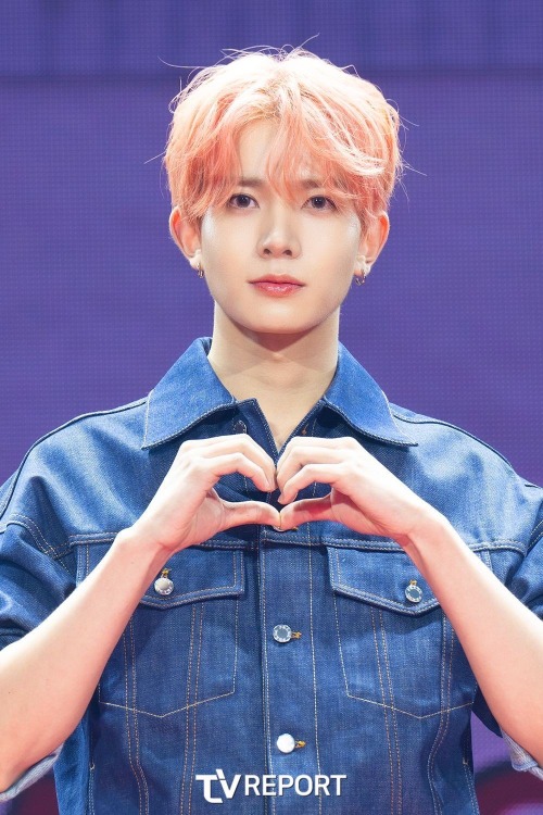 PINK HEESEUNG PINK HEESEUNG PINK HEESEUNG