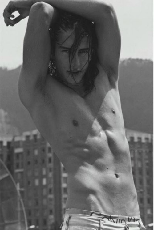 longhair-addiction:  Santiago Henao