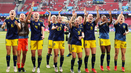 Players of Sweden celebrate after the match vs. Germany