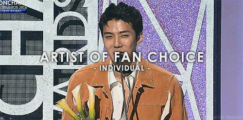 angel-in-slow-motion:EXO x Gaon Chart Music Awards