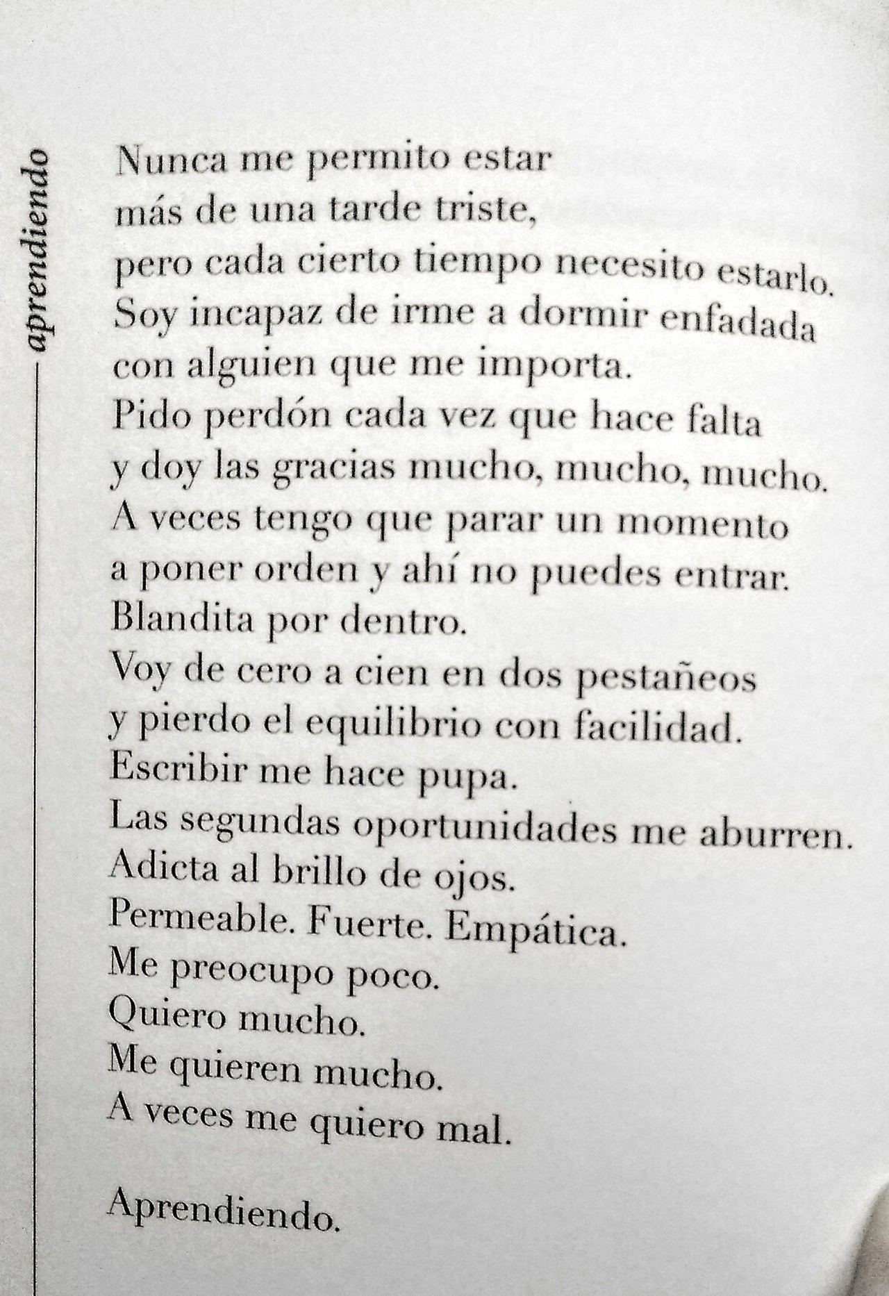 Cazando versos — Patricia Benito, Tu lado del sofá.